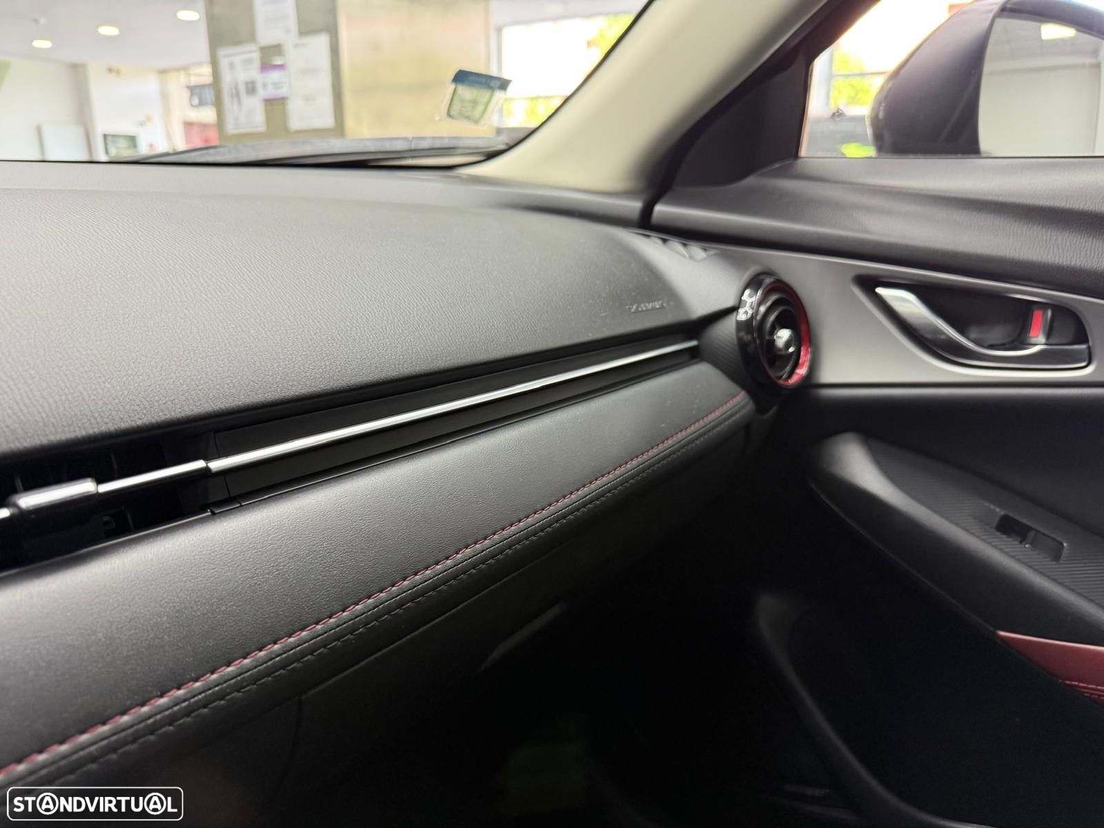 Mazda CX-3 1.5 Sky.Special Edition Navi - 32
