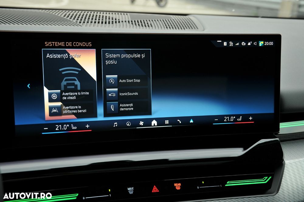 BMW Seria 5 520i AT MHEV - 26