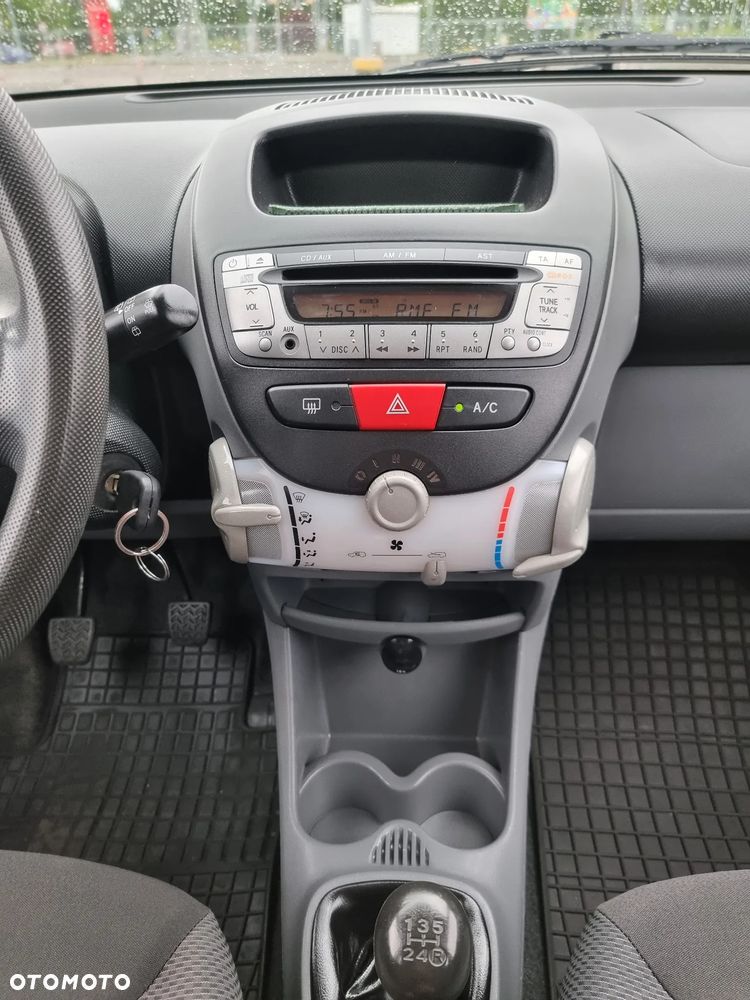 Toyota Aygo 1.4 d Luna A/C - 14