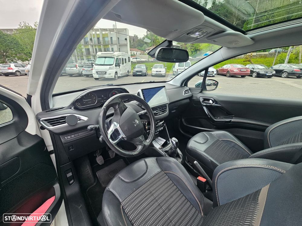 Peugeot 208 1.2 VTi Access - 16