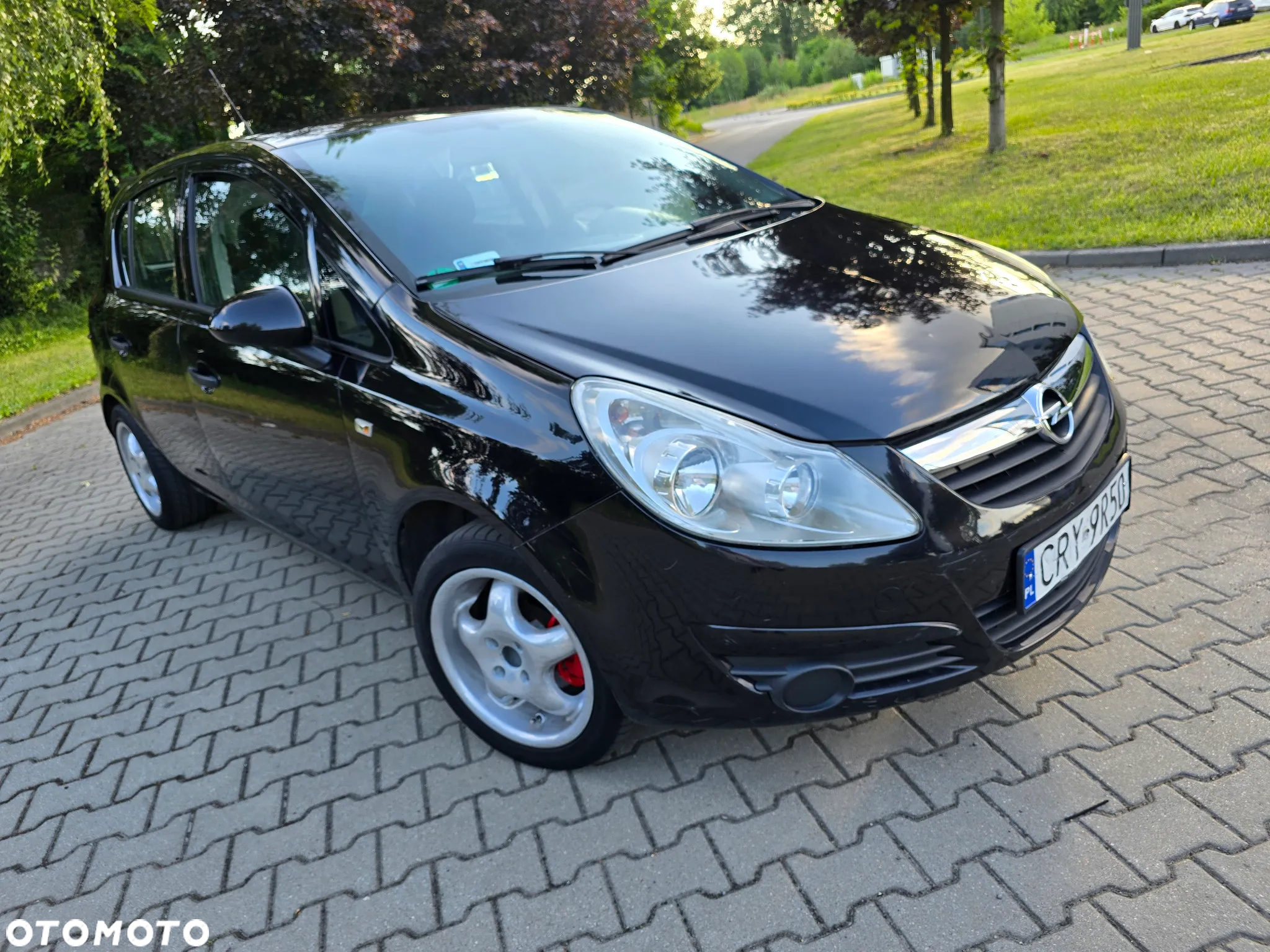 Opel Corsa 1.2 16V Enjoy - 9