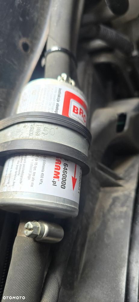 Jeep Grand Cherokee - 39