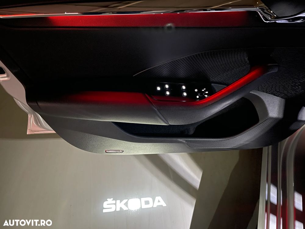 Skoda Octavia 2.0 TDI DSG Style - 23