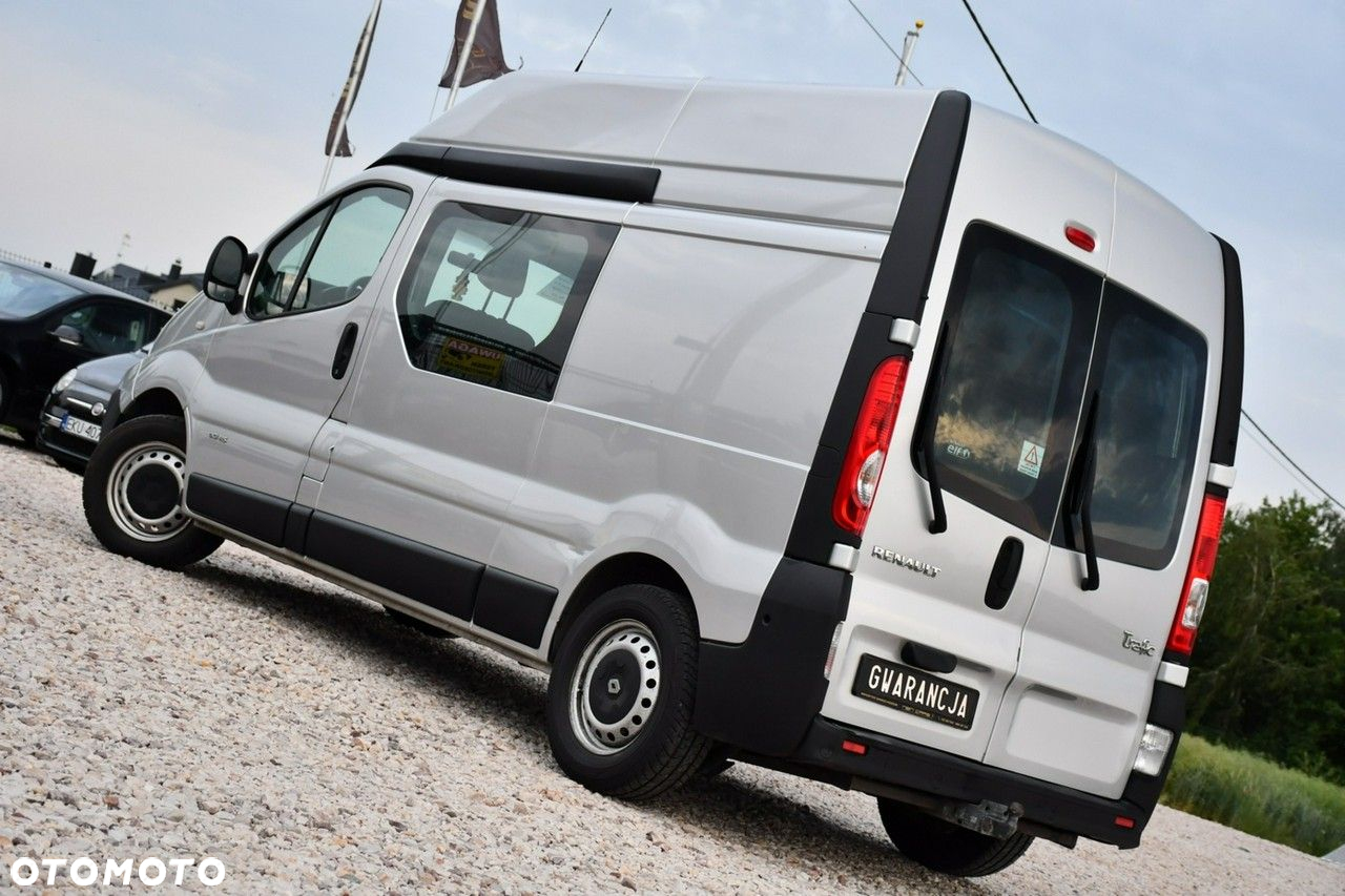 Renault Trafic - 18