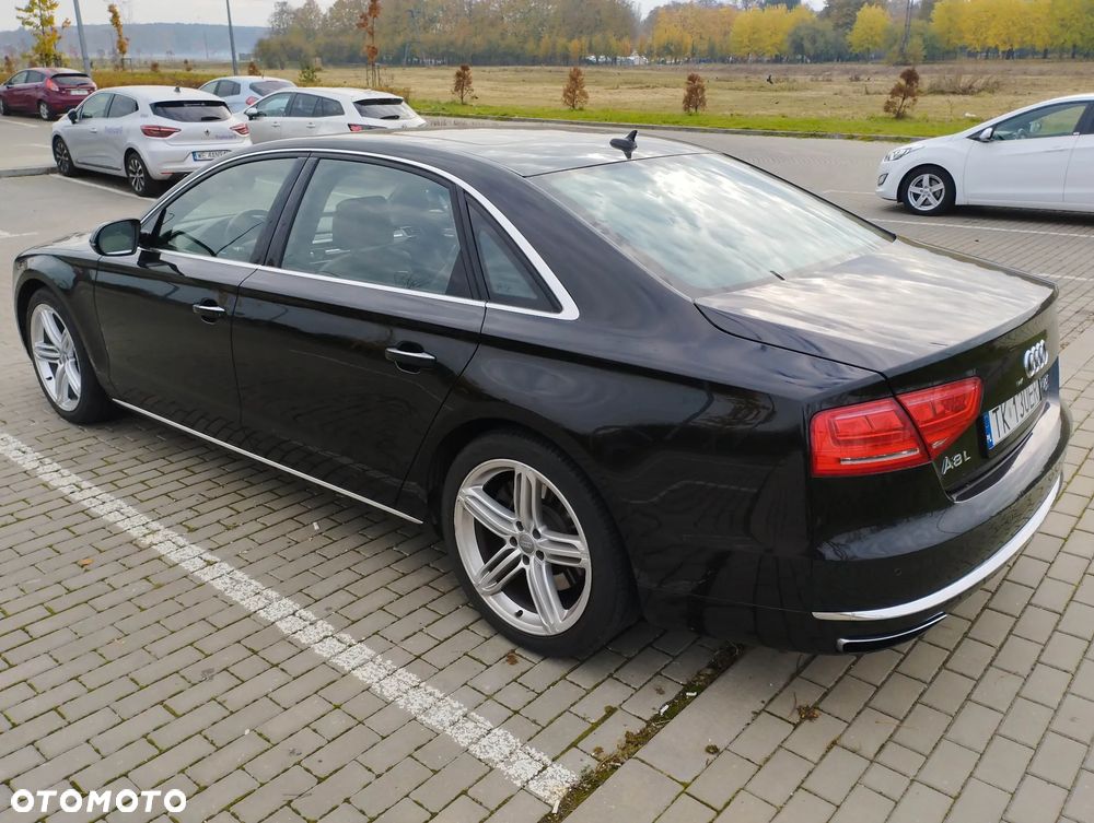 Audi A8 4.0 TFSI L Quattro - 9