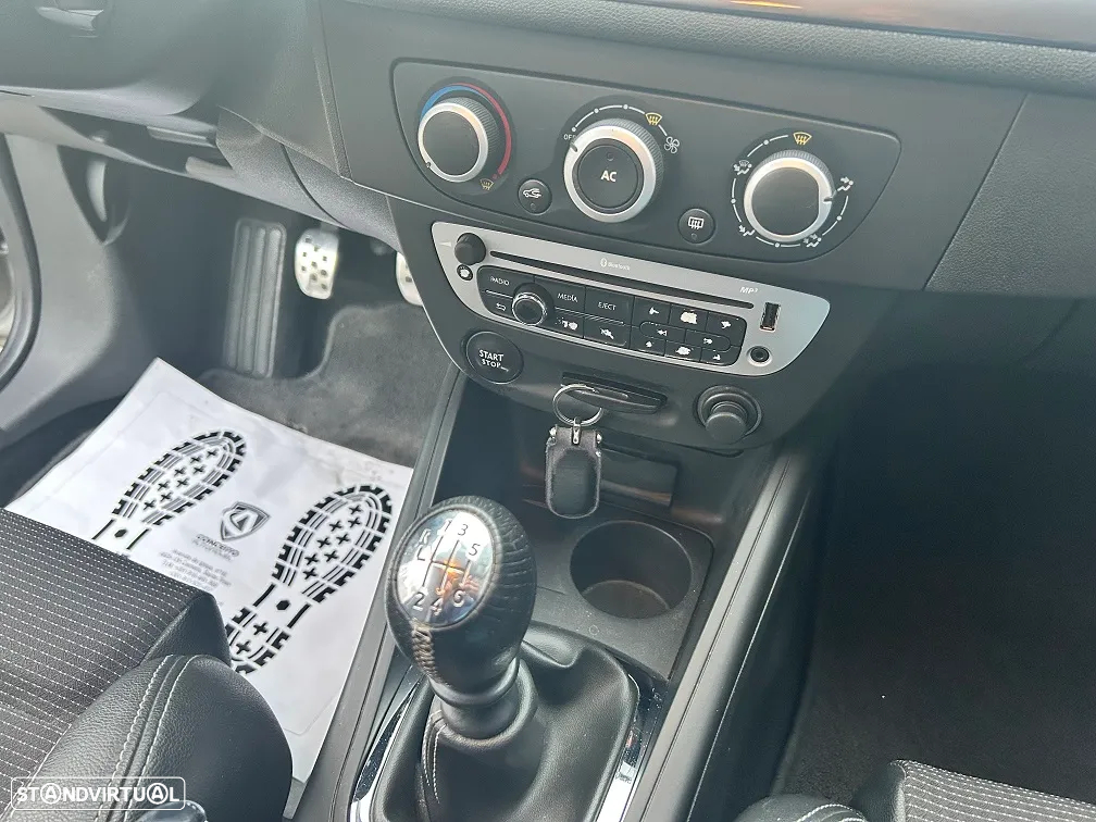 Renault Mégane Sport Tourer 1.5 dCi GT Line - 23