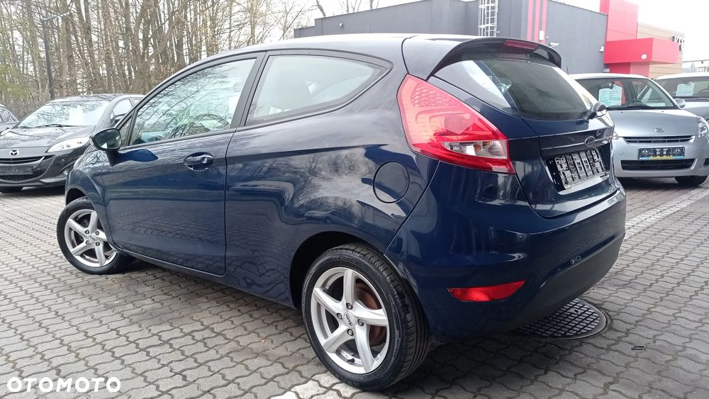 Ford Fiesta 1.25 Celebration - 9