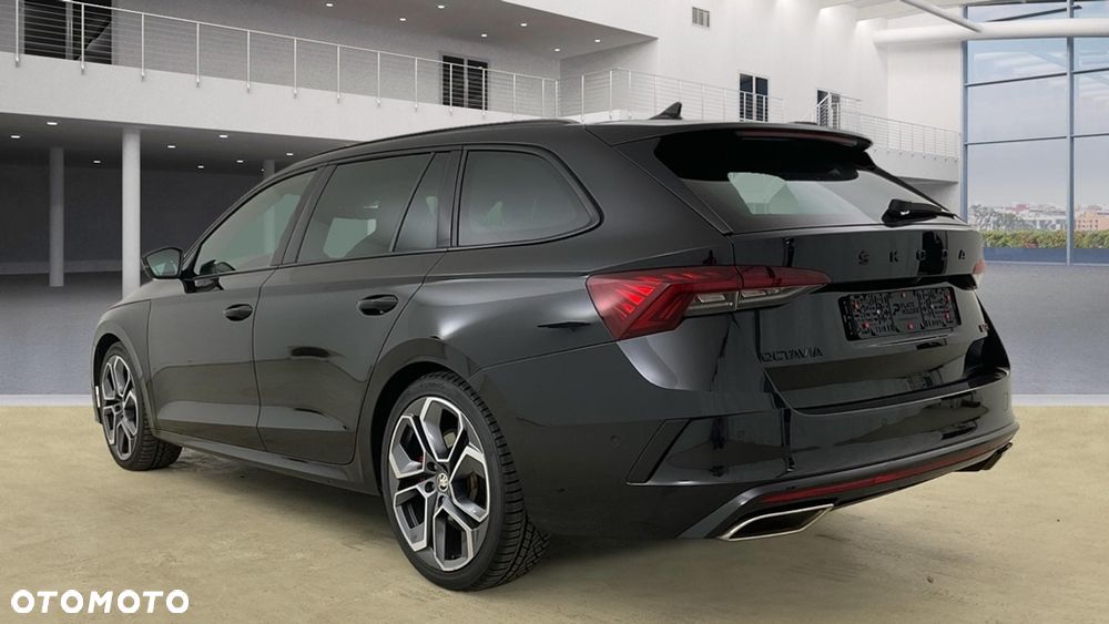 Skoda Octavia 2.0 TSI RS DSG - 2