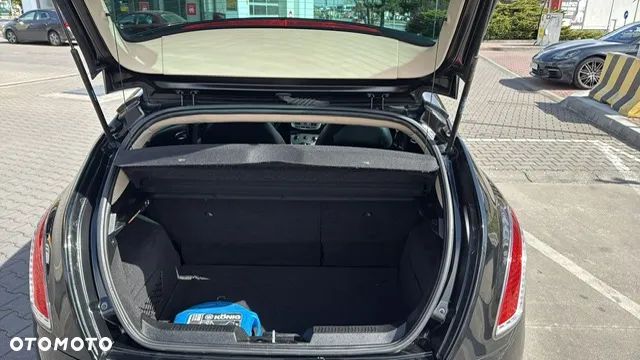 Lancia Delta 1.4 T-Jet Silver - 18