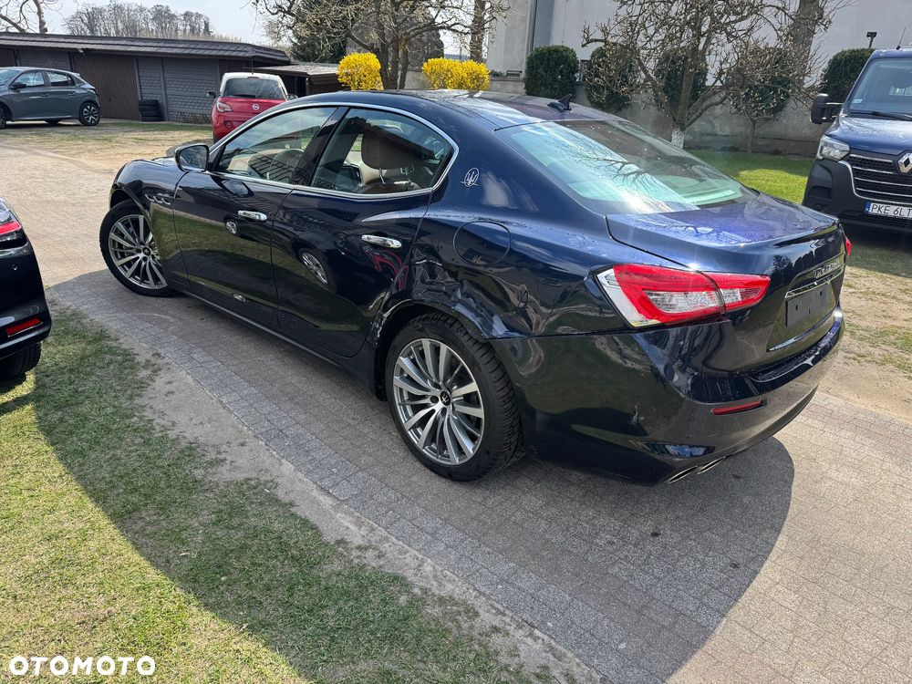 Maserati Ghibli GranSport - 20