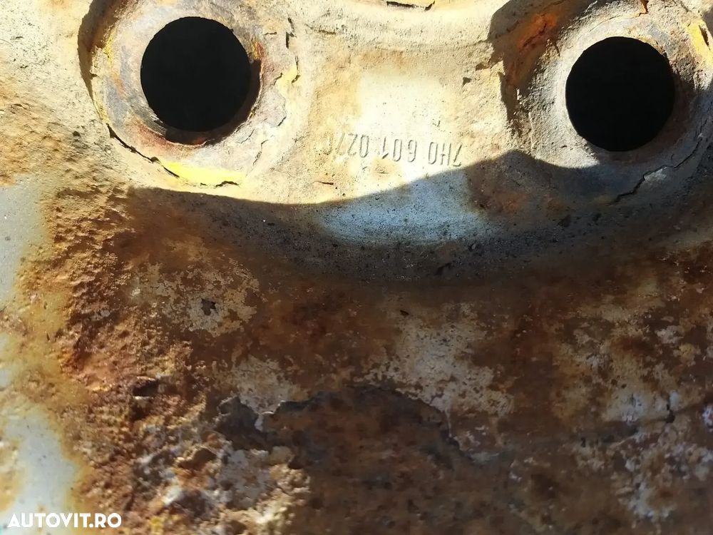 Roata r16 vw transporter t5 7h06010270 - 3