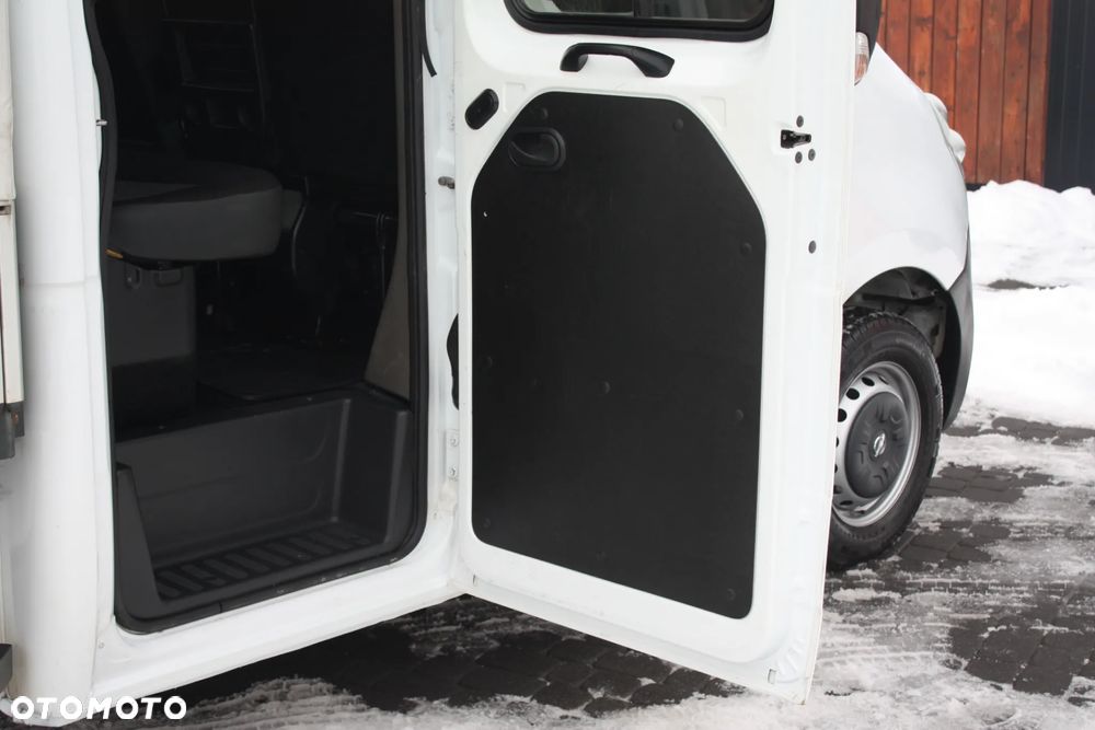 Opel Movano MAXI - 27