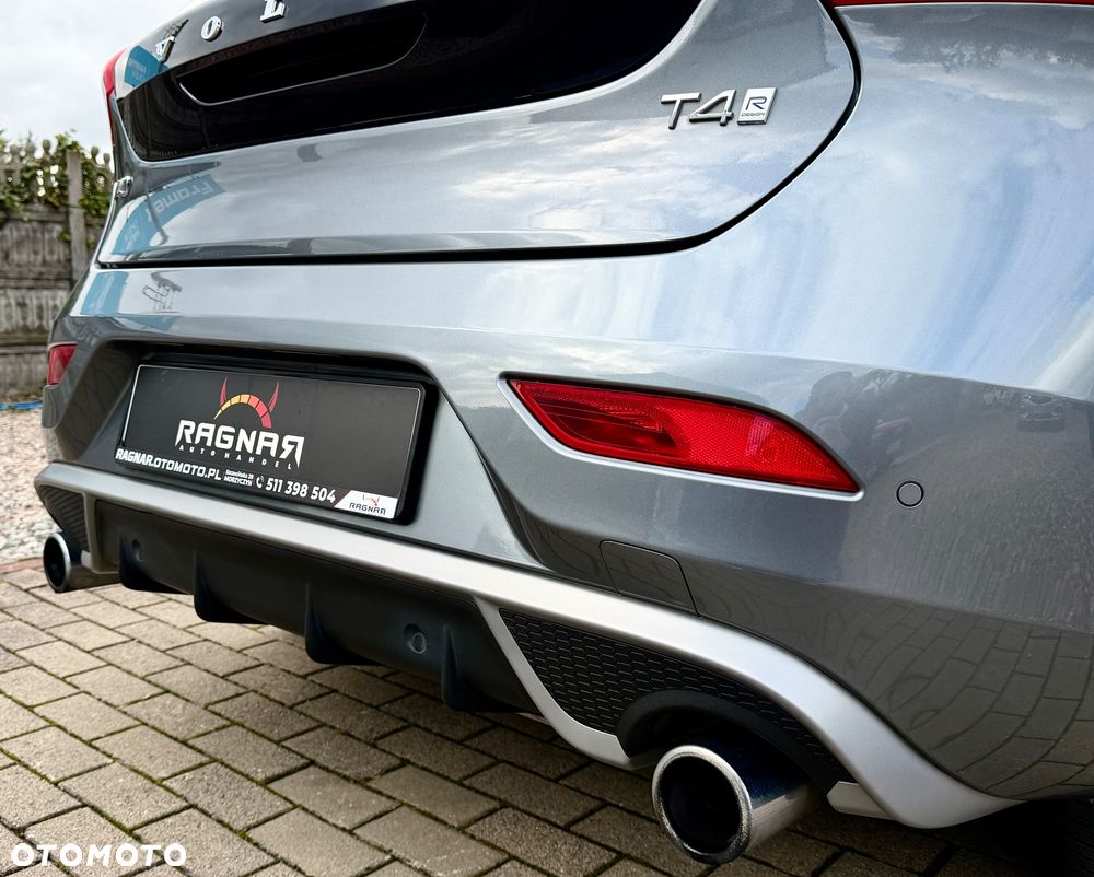 Volvo V40 T4 RDesign - 18