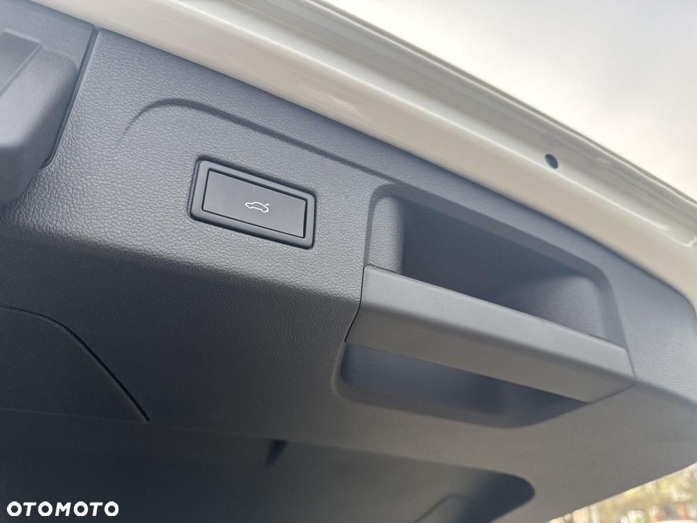 Volkswagen Touran 1.5 TSI EVO Comfortline Plus DSG - 27