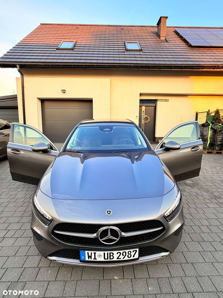 Mercedes-Benz Klasa A 180 7G-DCT Style - 26