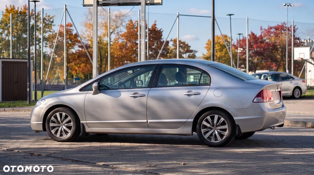 Honda Civic 1.8 Comfort - 6
