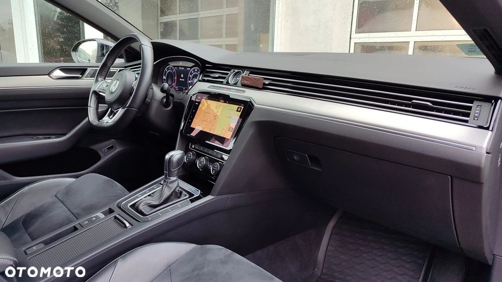 Volkswagen Arteon 2.0 TDI Bi-Turbo SCR 4Mot R-Line DSG - 14