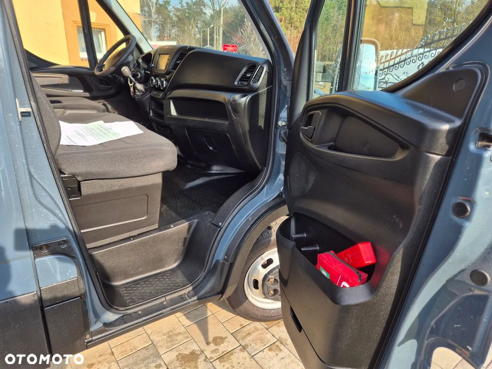 Iveco DAILY 35C17 170KM L3H2 KLIMA BLIZNIAK SUPER STAN NAVI - 12