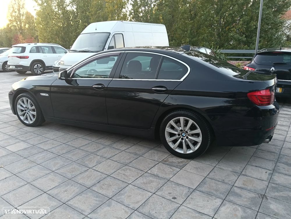 BMW 520 d Exclusive Auto 123g - 10