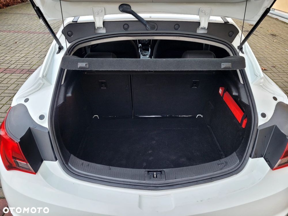 Opel Astra 1.6 CDTI DPF ecoFLEX Start/Stop Active - 24