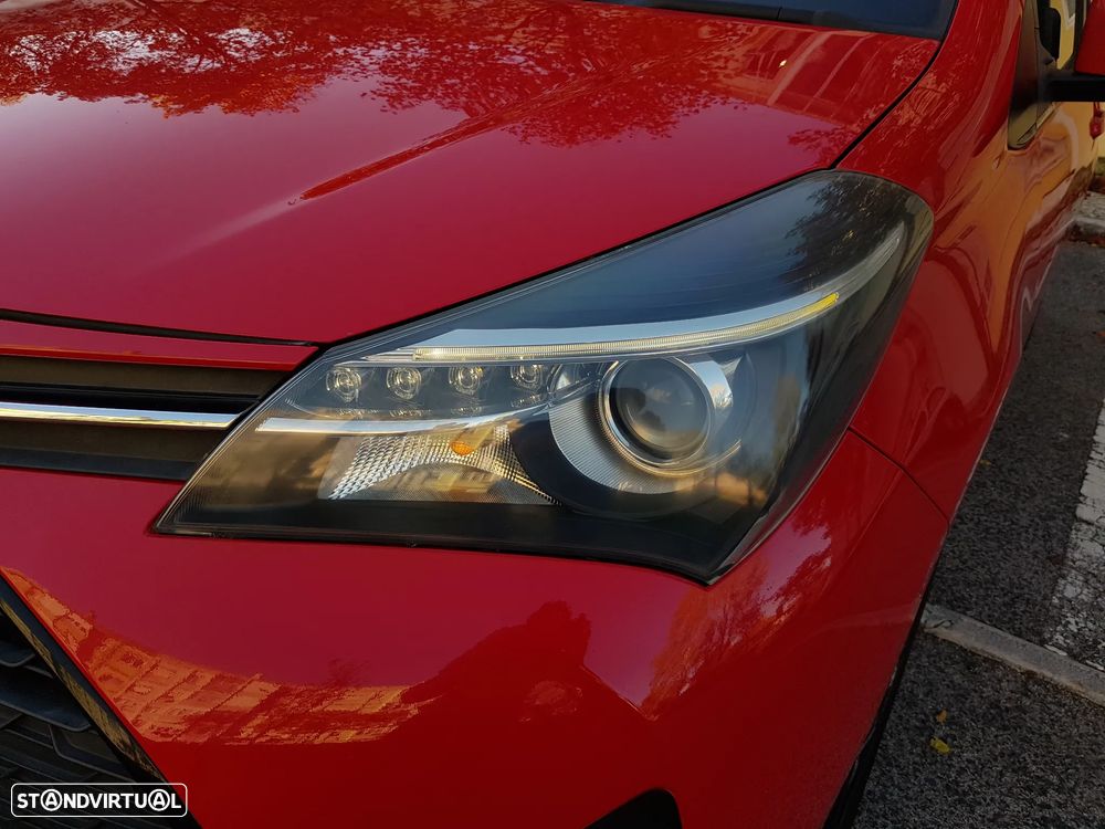 Toyota Yaris 1.4 D-4D Sport+P.Techno +T.Panoramico - 7