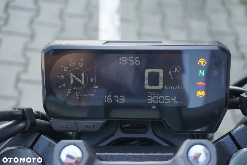 Honda CB - 26