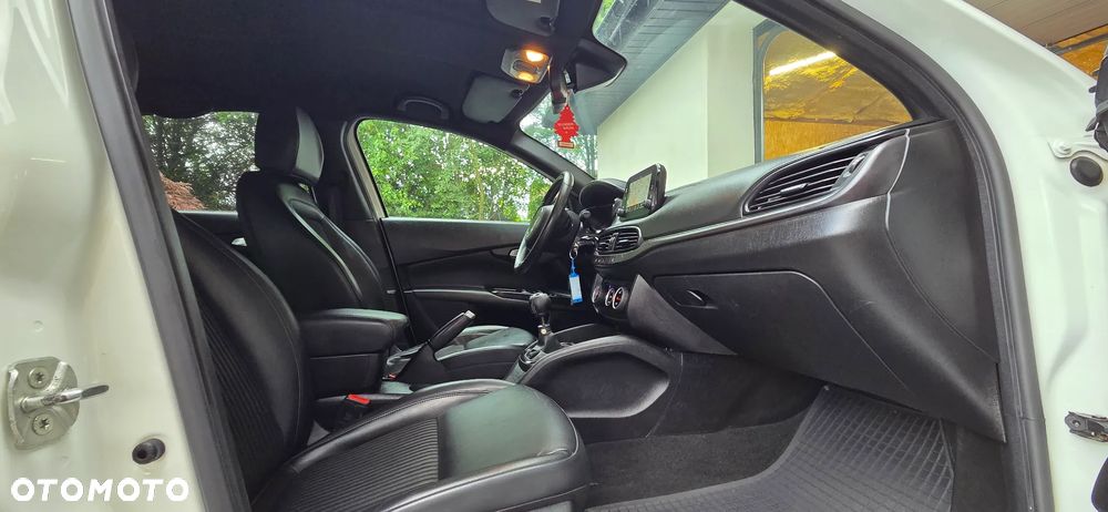 Fiat Tipo 1.4 T-Jet S-Design - 9