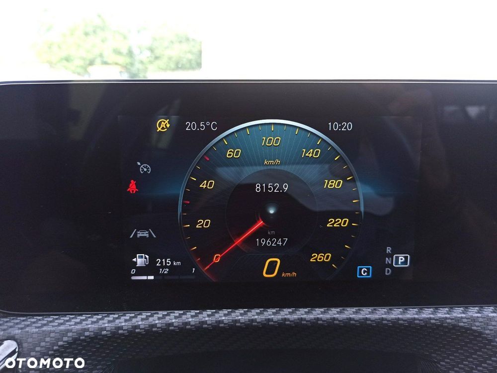 Mercedes-Benz CLA - 21