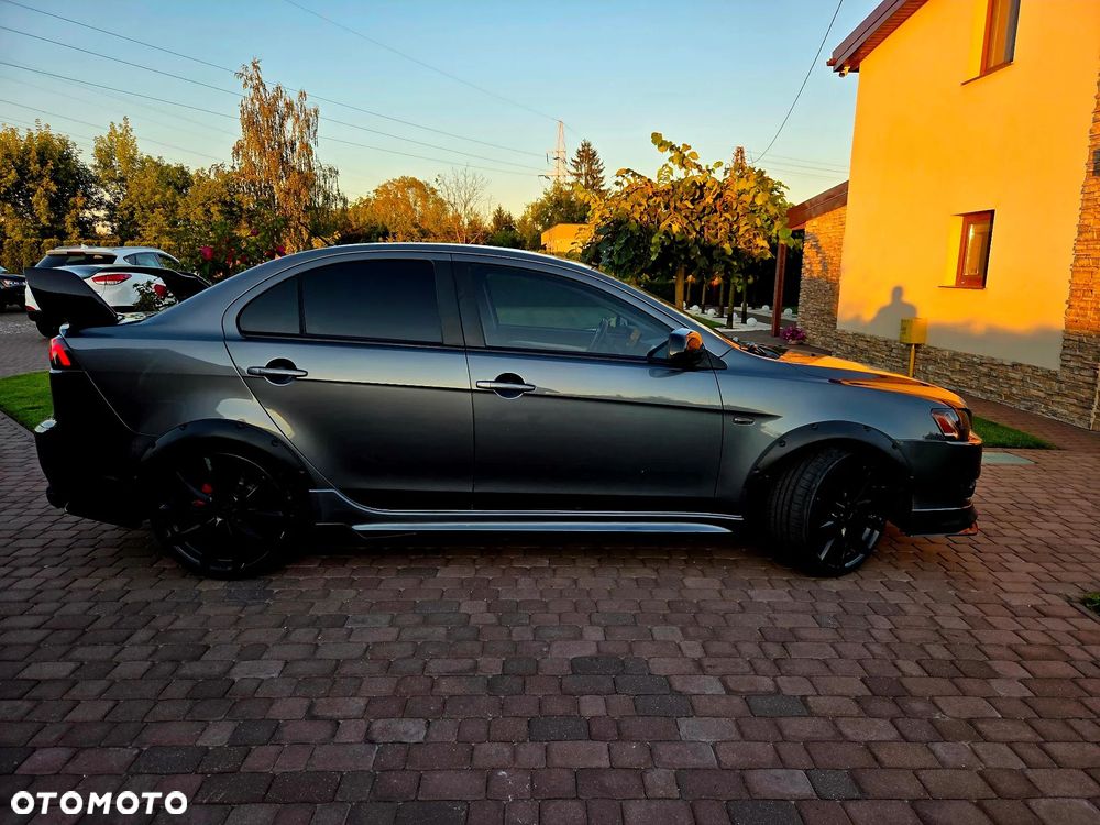 Mitsubishi Lancer - 4