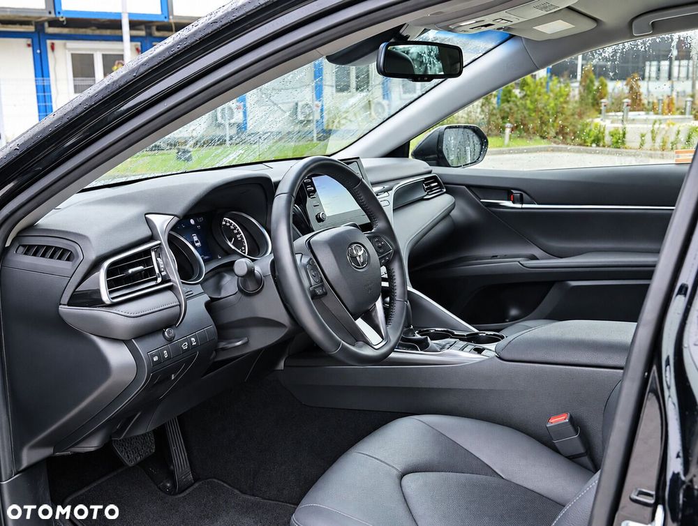 Toyota Camry 2.5 Hybrid Comfort CVT - 20