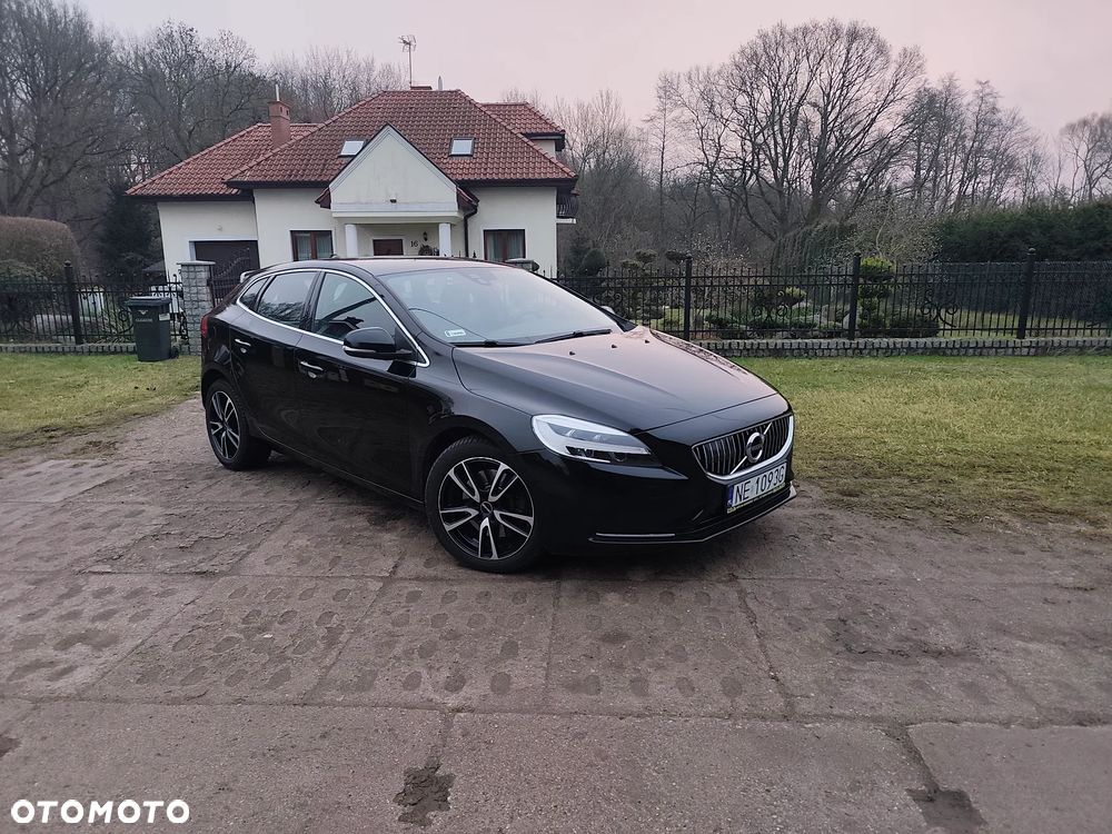 Volvo V40 T3 Geartronic Summum - 1