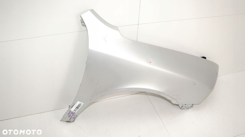 BŁOTNIK PRAWY PRZÓD SKODA OCTAVIA II 08-13R LA7W - 3