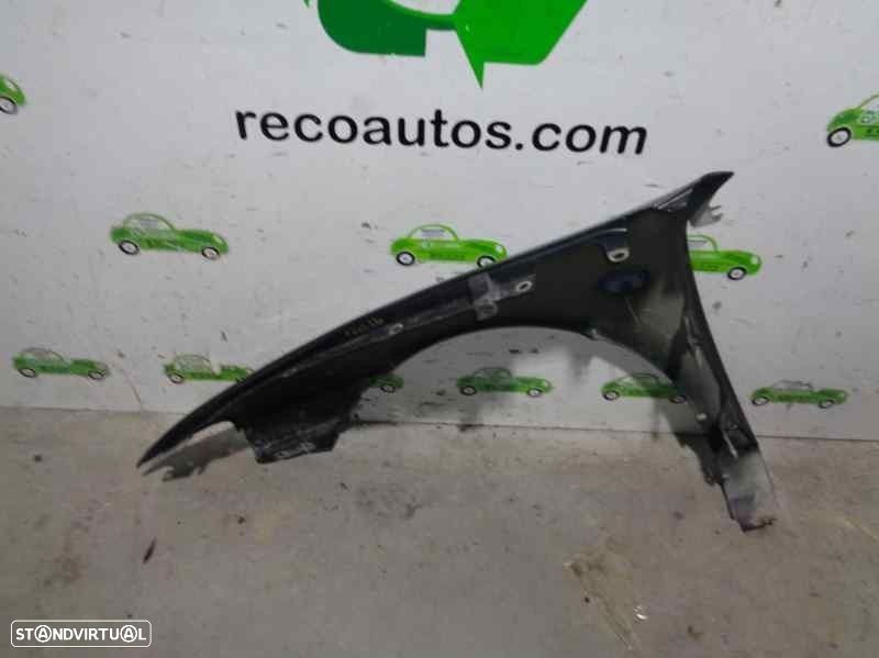 GUARDA-LAMAS FRONTAL DIREITO SEAT LEON 2002 - 1