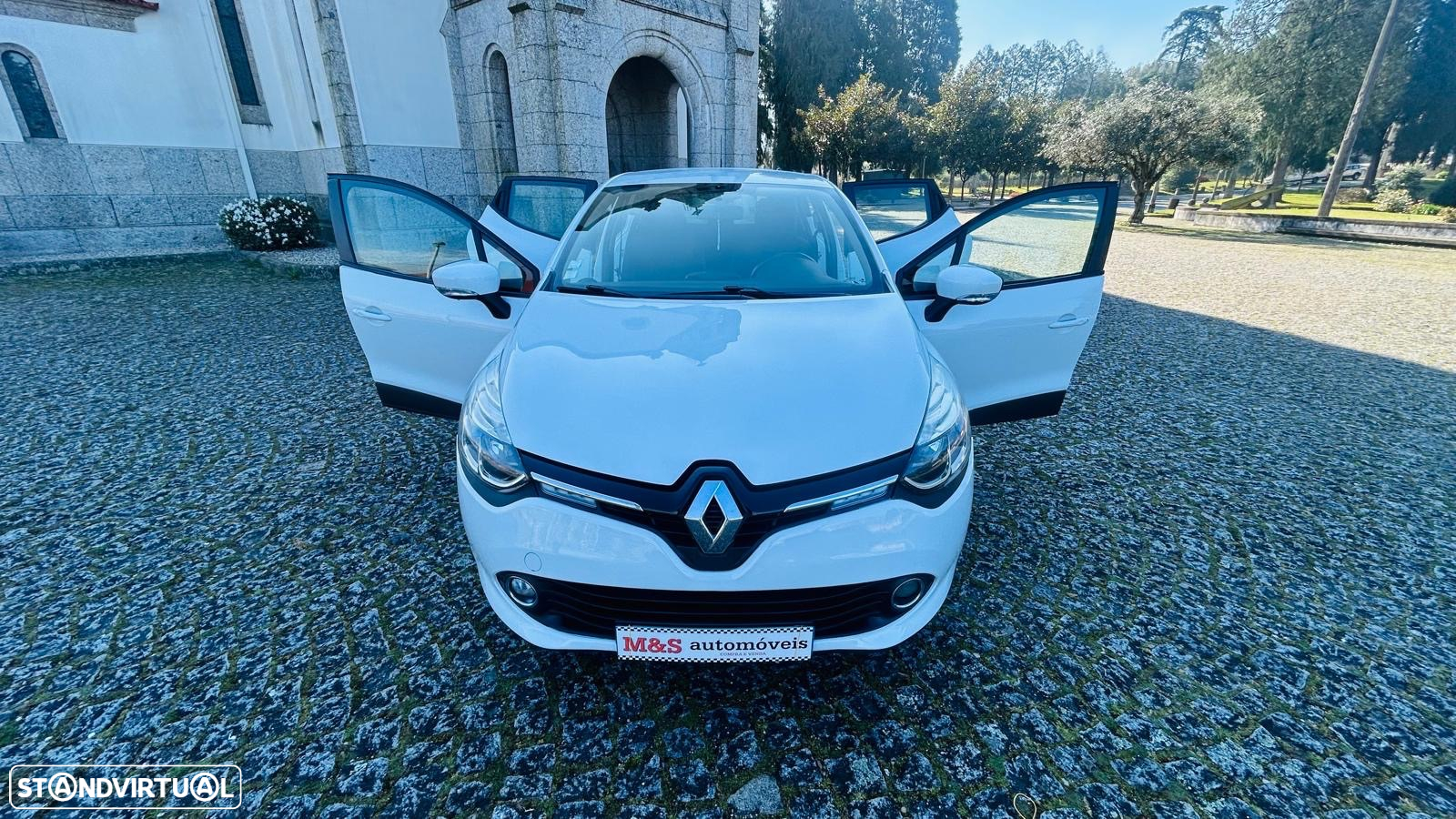 Renault Clio 1.5 dCi Confort - 4