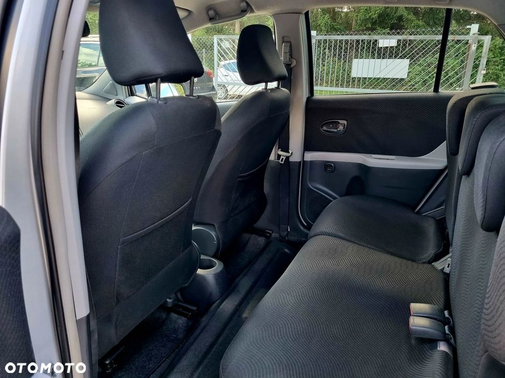 Toyota Yaris 1.33 Sol - 10