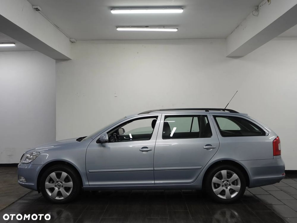 Skoda Octavia 1.4 TSI Ambiente - 4