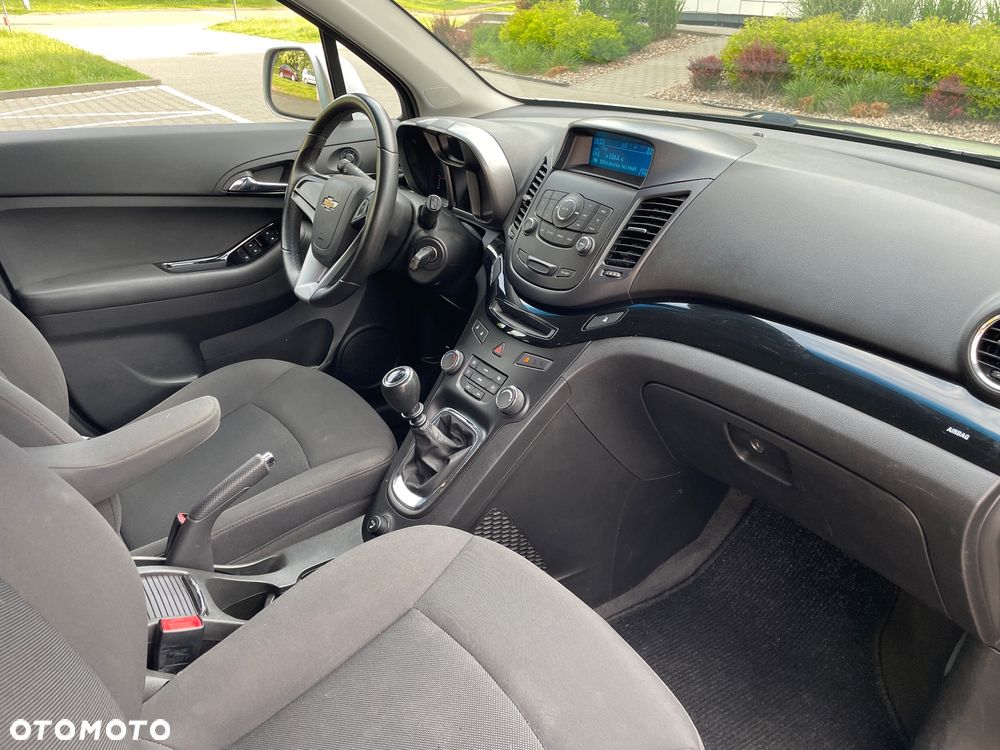 Chevrolet Orlando 1.8 LS+ - 25