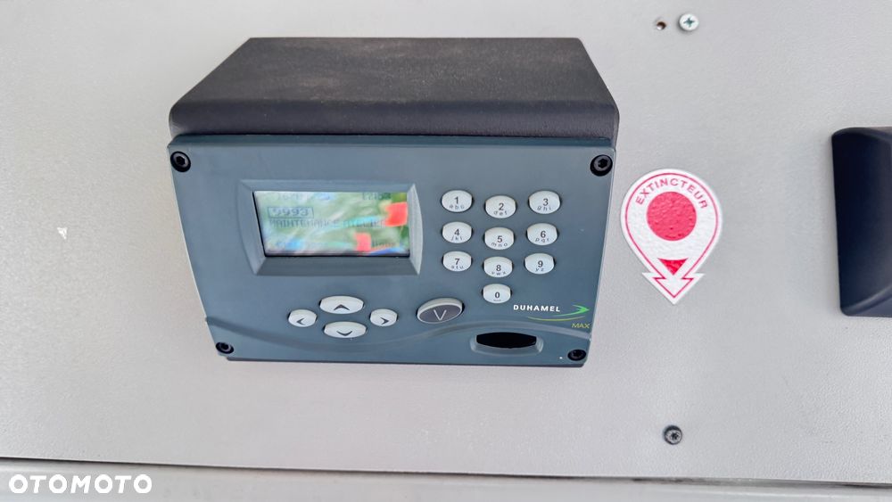 Irisbus Iveco / DURISOTTI / -28miejsc /euro5/ mała klima / winda / 114000 zł netto - 11