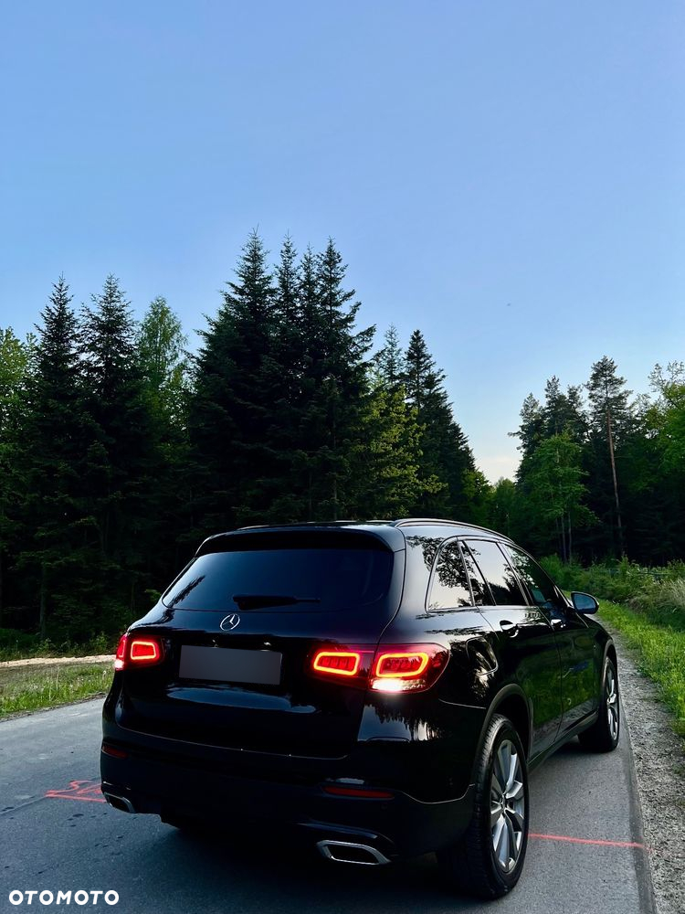 Mercedes-Benz GLC - 19