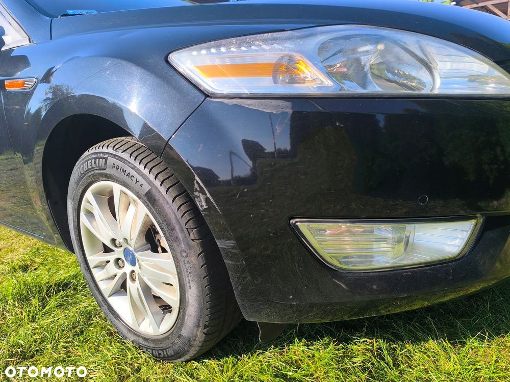 Ford Mondeo - 23