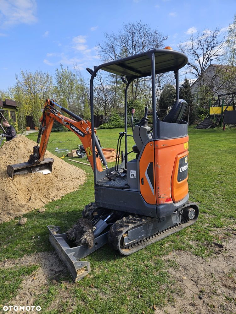 Doosan DX17Z - 1