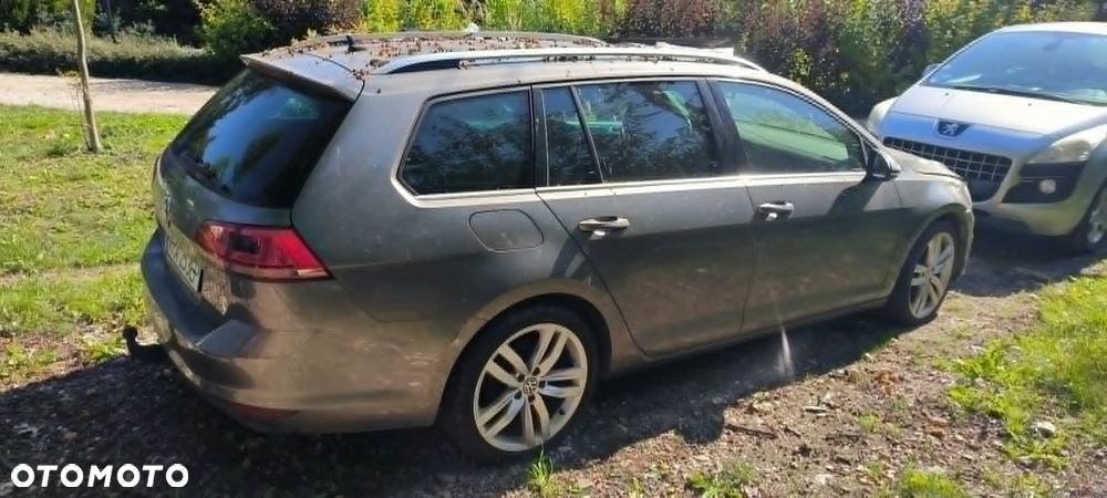 Volkswagen Golf - 4