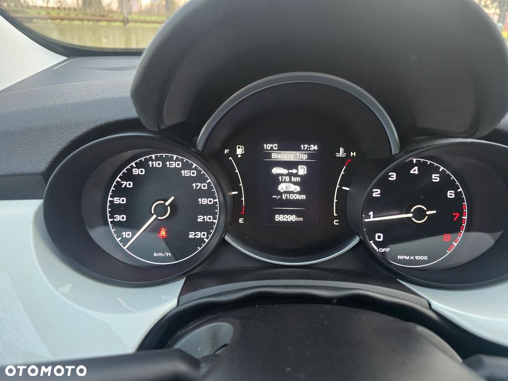 Fiat 500X 1.0 FireFly Turbo 4x2 S&S Lounge - 25