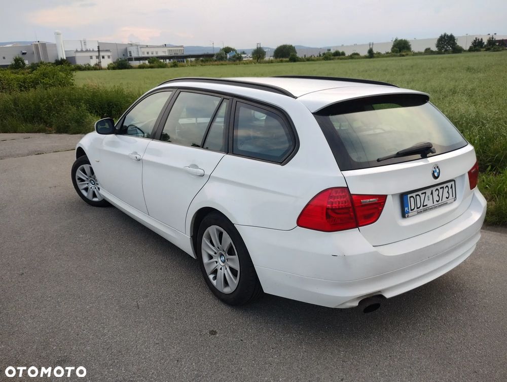 BMW Seria 3 316i - 7
