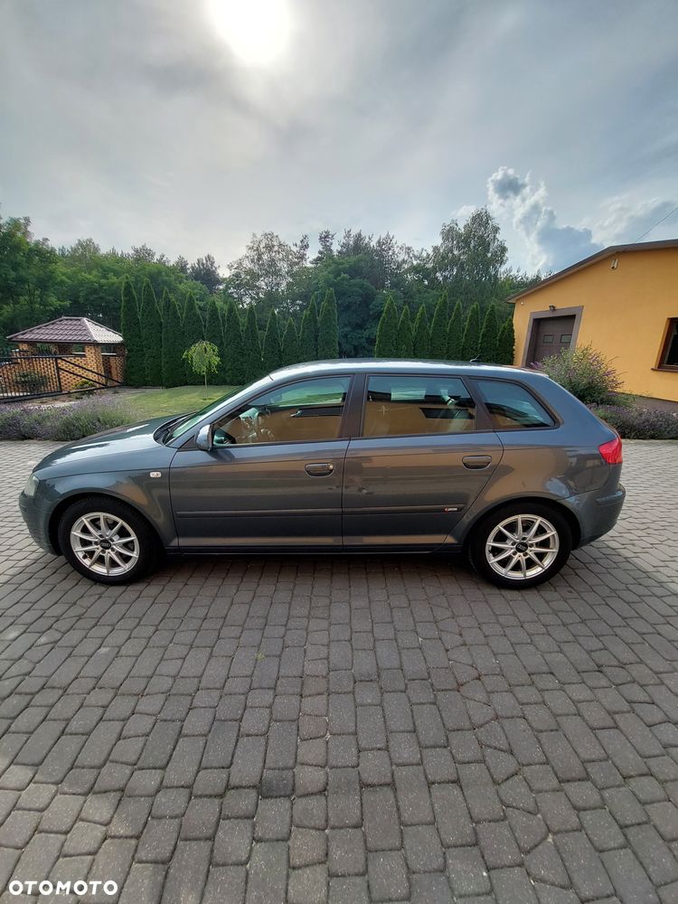 Audi A3 Sportback 1.8T FSI Attraction - 8