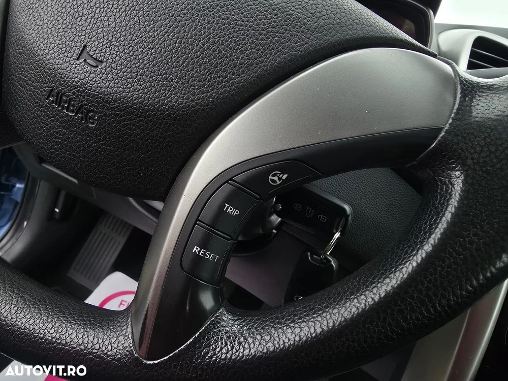 Hyundai i30 1.4 Classic - 10