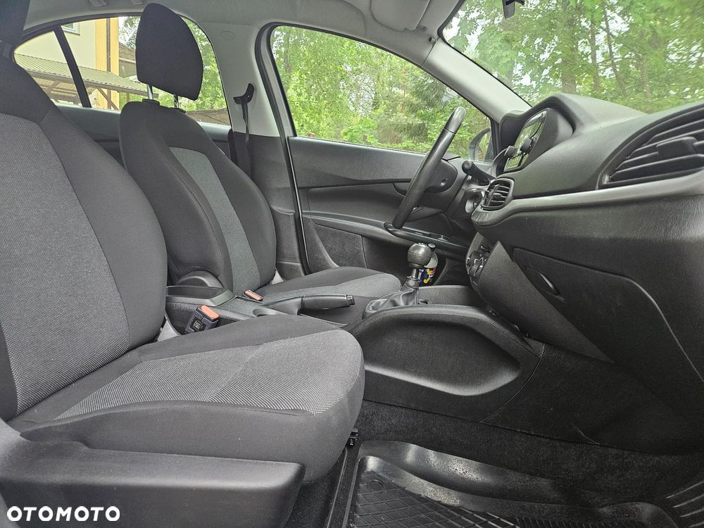 Fiat Tipo 1.4 16V Easy EU6d - 8
