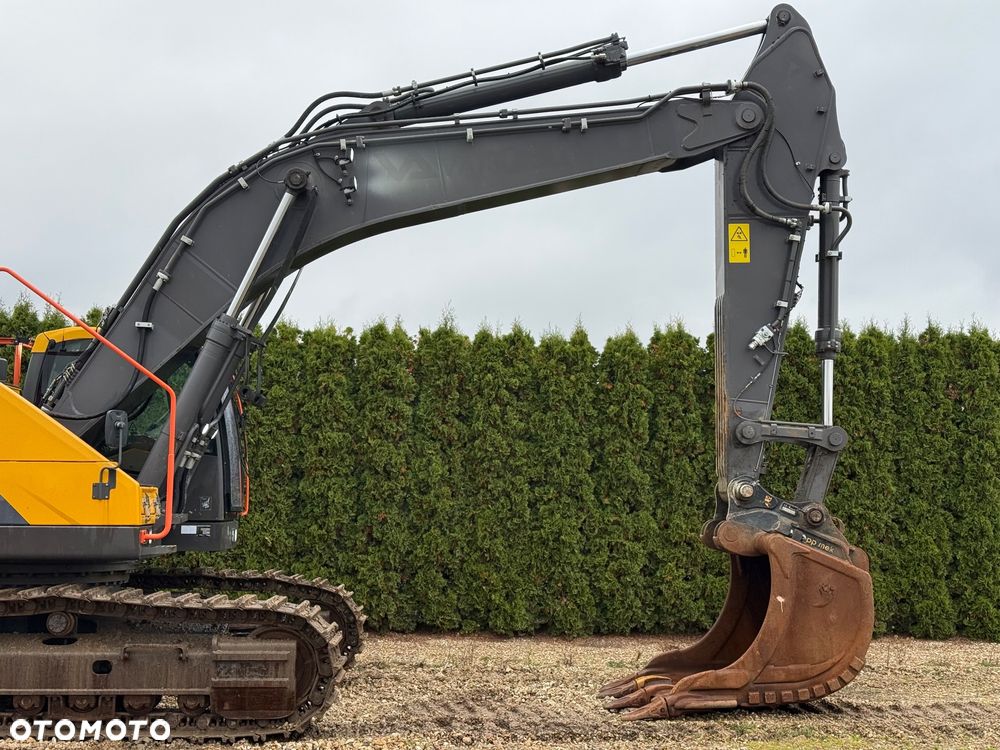 Volvo EC 380 EL - 11