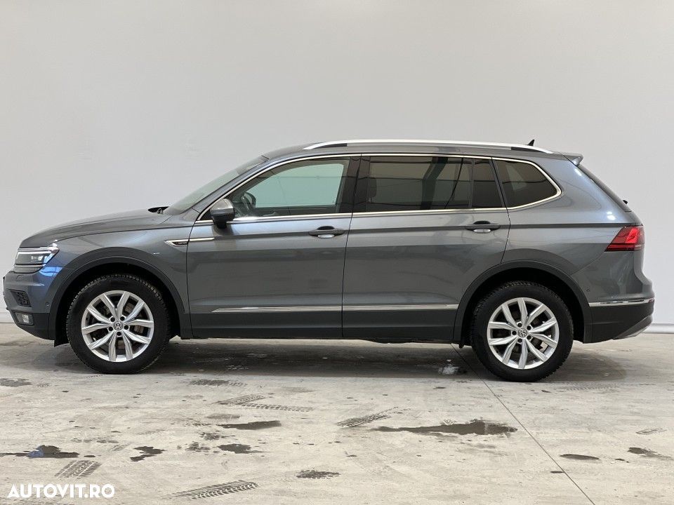Volkswagen Tiguan - 2