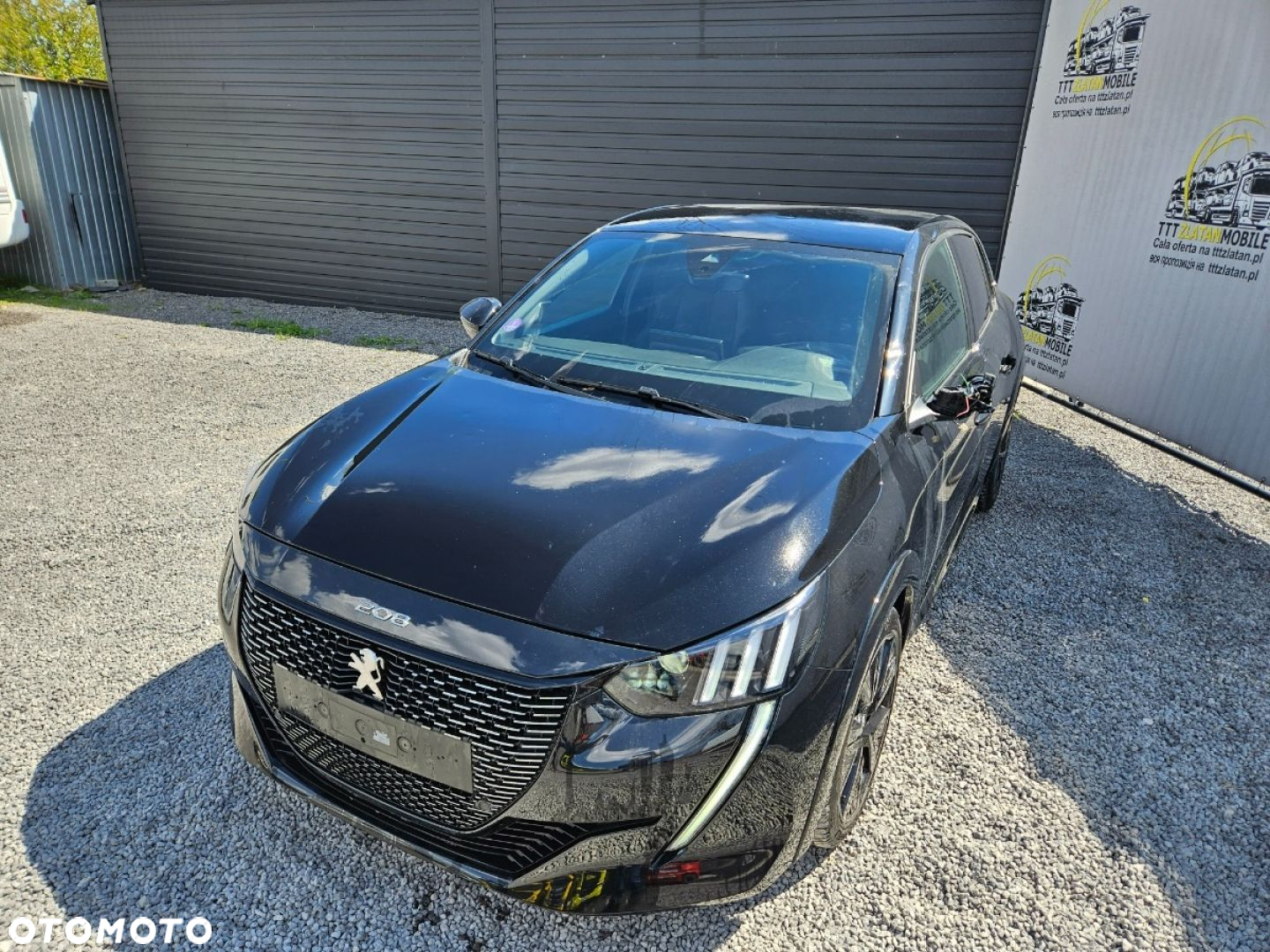 Peugeot 208 - 6